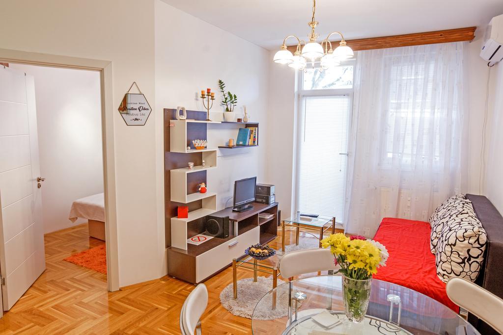 Linden Flower Apartment Subotica Exterior foto